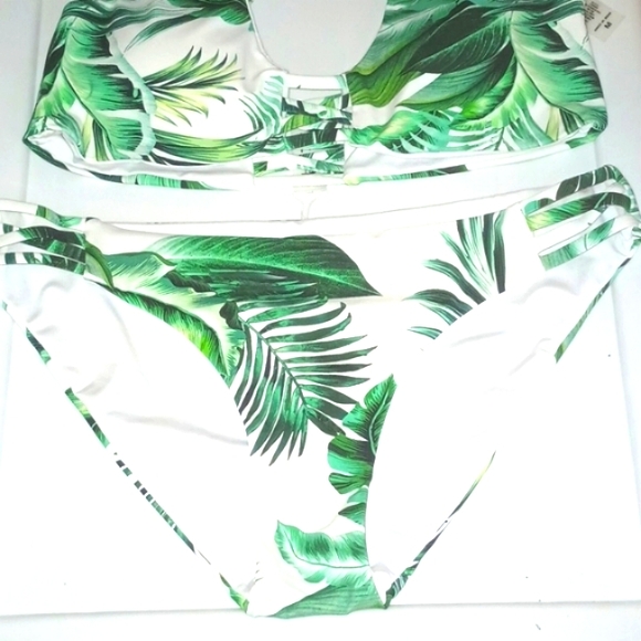 TINIBIKINI GREEN AND WHITE PALM TREE TWO PIECES BATHING SUIT - Picture 3 of 5